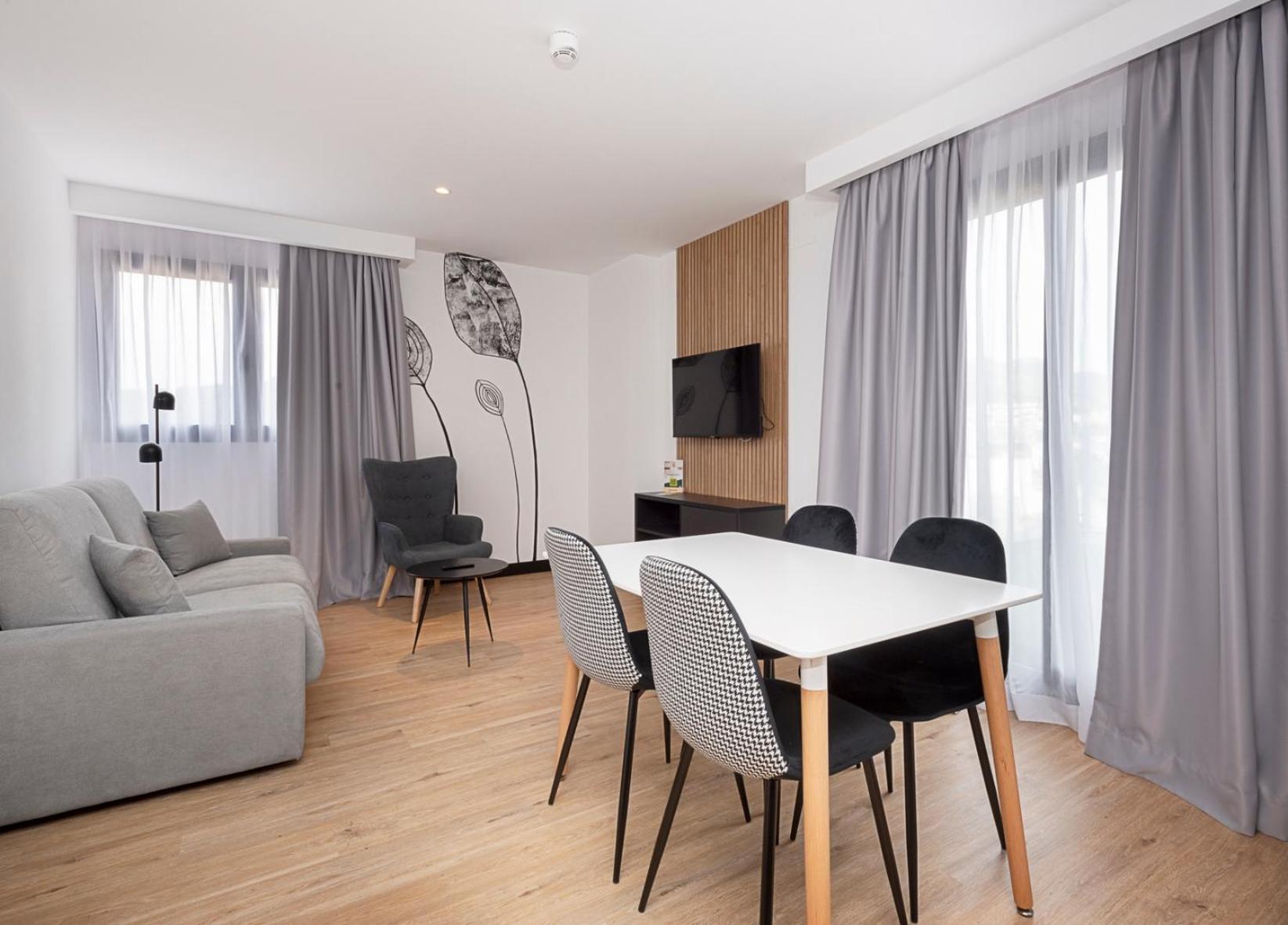 Sercotel Plana Suites Vall de Uxó Dış mekan fotoğraf